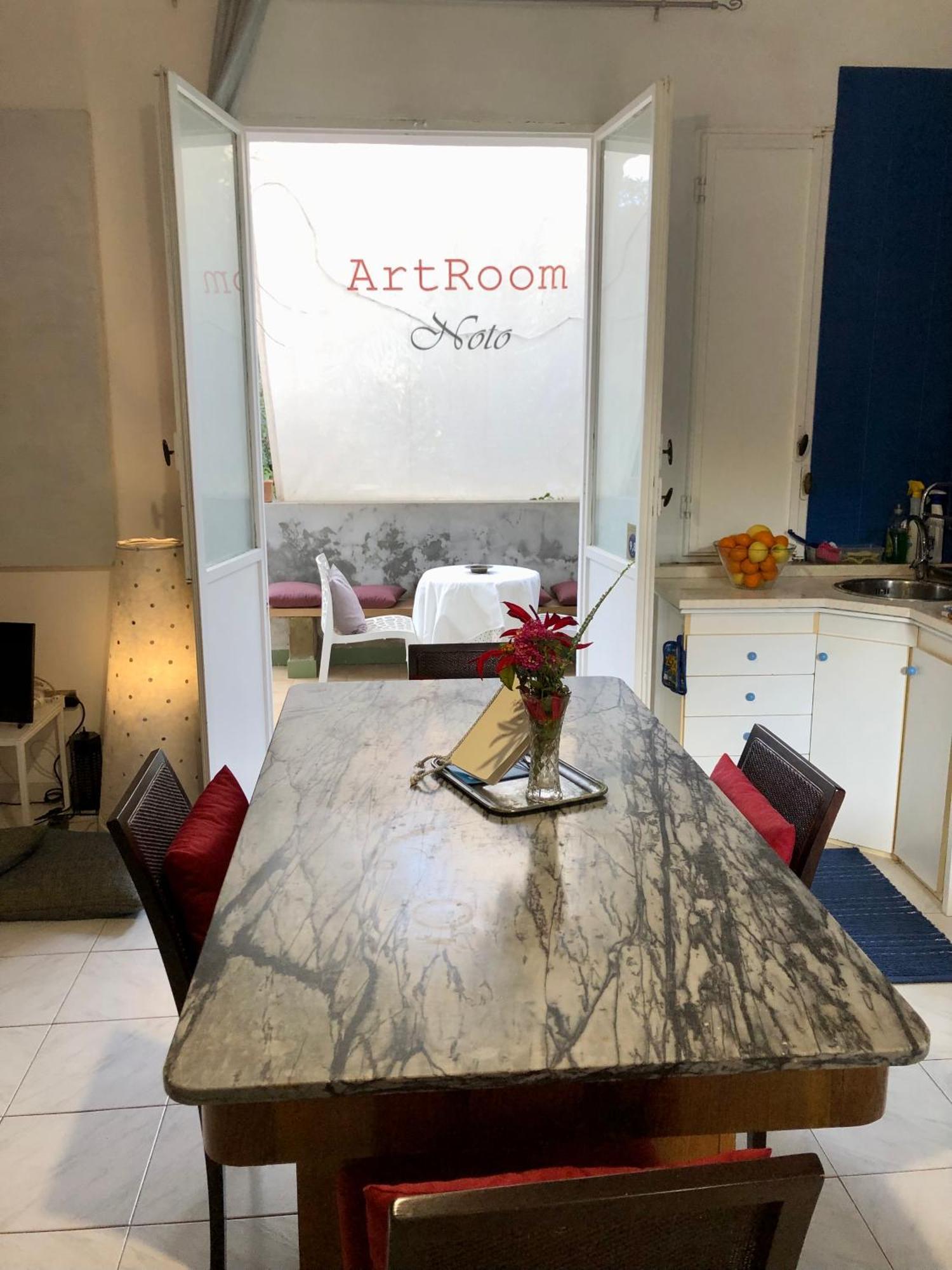Artroom Garden Noto Kültér fotó